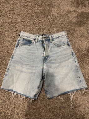 Urban Outfitters Lee Midrise Dad Shorts